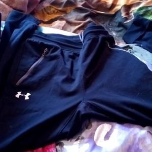 Teen girls under armour sweatpants